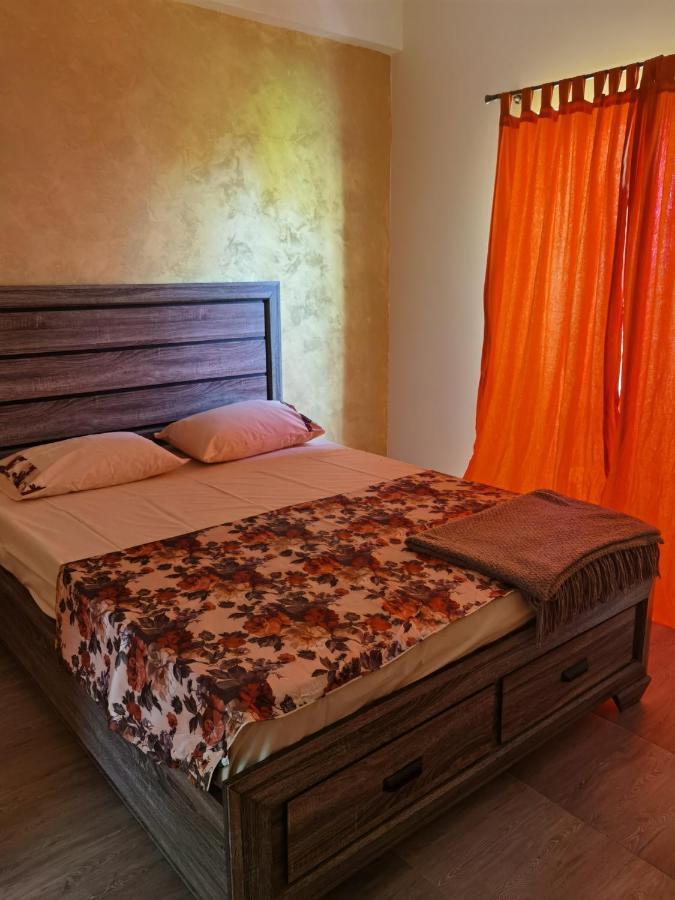 Milan Rooms Констанца Екстер'єр фото